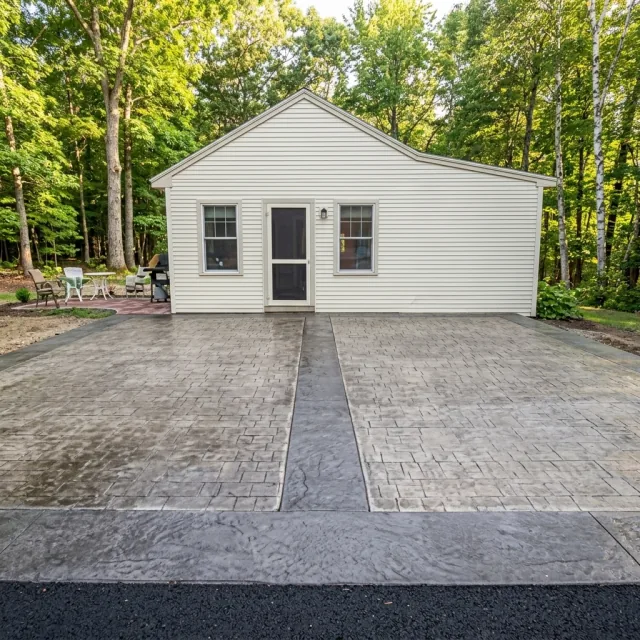 Completed patterned concrete driveway